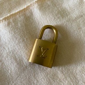 Louis Vuitton Lock